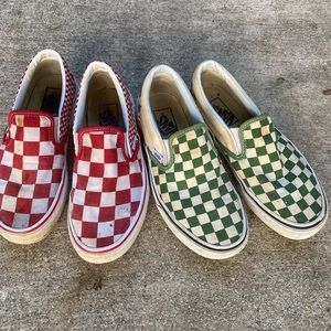 Set of 2 Vans Women’s Size 7 Red & Green